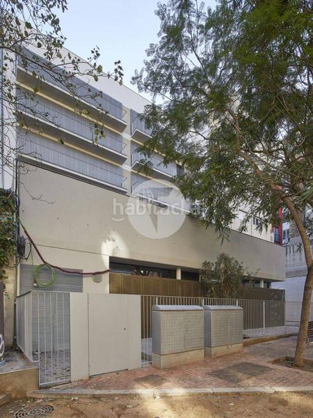 Foto d2899401-fcb2-46b1-9948-be063302dfaa. Rent business premise in Fort Pienc Barcelona