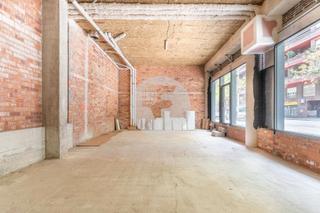 Location Local commercial à Sant Martí de Provençals. Nueve locales comerciales desde 49 m hasta 103 m de superficie e