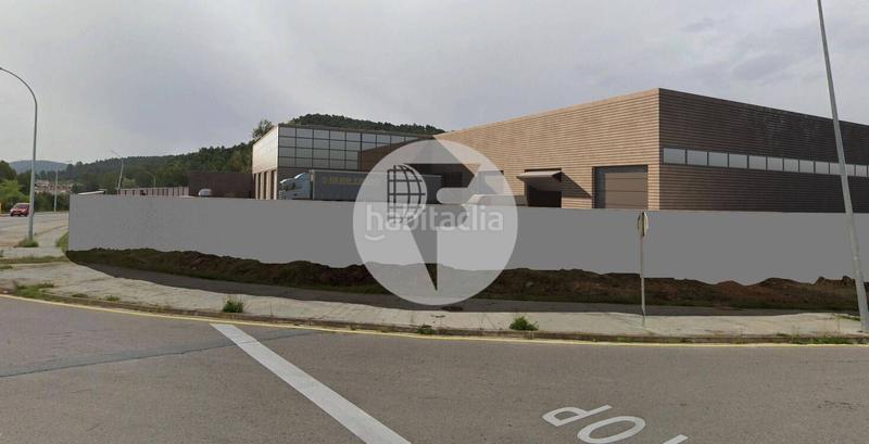 Foto 50e98083-1381-4bd4-9d43-c2a062eaf765. Industrial plot in Castellví de Rosanes