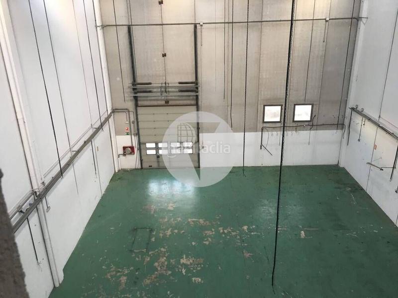 Foto 126a79ee-2933-47d3-b1d2-1b4c4d9f2d81. Capannone industriale in Zona Industrial Barberà del Vallès