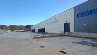 Lloguer Nau industrial a Sol. Nave logística en alquiler situado en el poligono industrial les