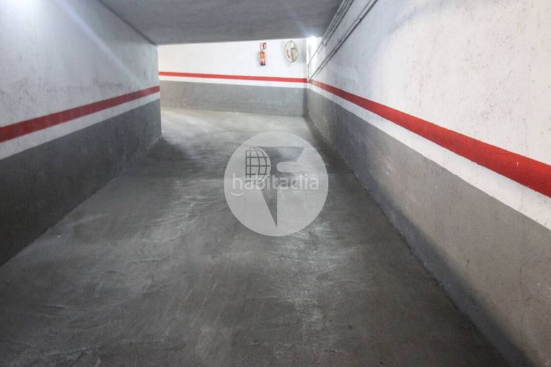 Foto 6640f428-165f-4e49-86ca-503cddd25743. Aparcament cotxe a La Sagrera Barcelona