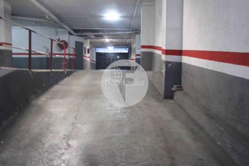 Foto 7d473817-79cb-42a1-b1e5-7a889afd3877. Aparcament cotxe a La Sagrera Barcelona