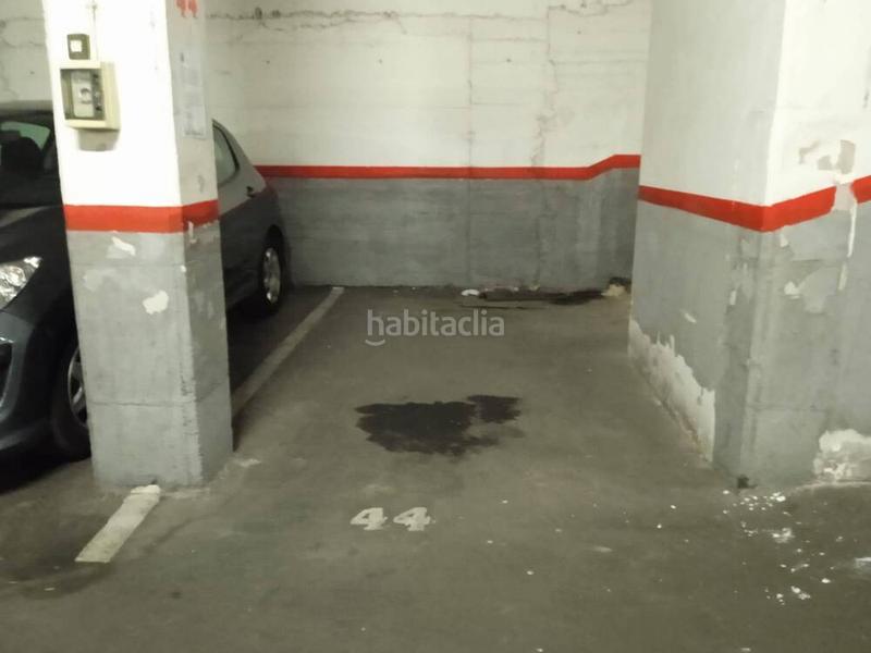 Foto 7aa299a3-f9f2-4dcb-a97c-5e943051dcf3. Autoparkplatz in Montesa Esplugues de Llobregat