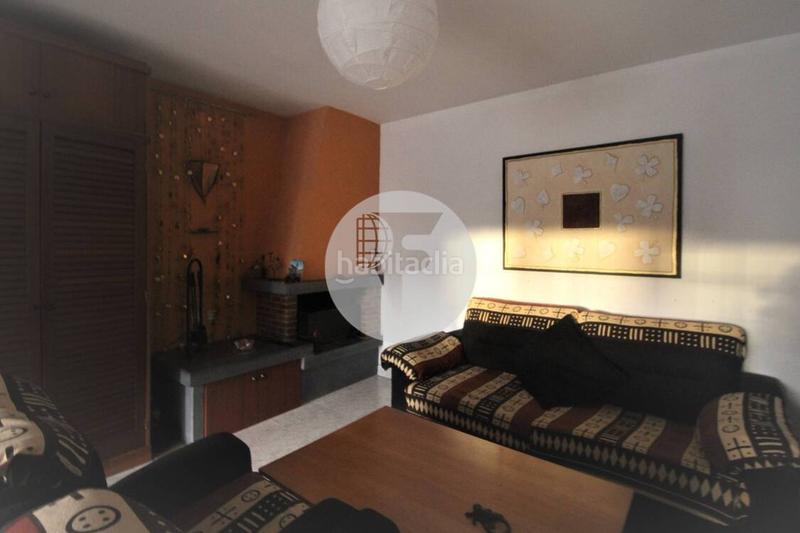 Foto 22414a88-14c9-4f06-948b-37f07a0a8df0. Casa adossada amb calefacció aparcament a Sant Celoni