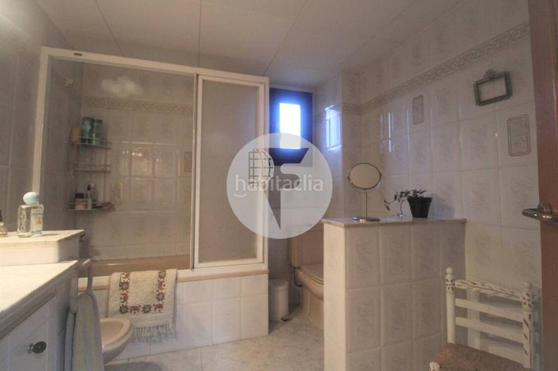 Foto 34cf68f1-3e39-4d11-9aa3-bd67234667b0. Casa adossada amb calefacció aparcament a Sant Celoni