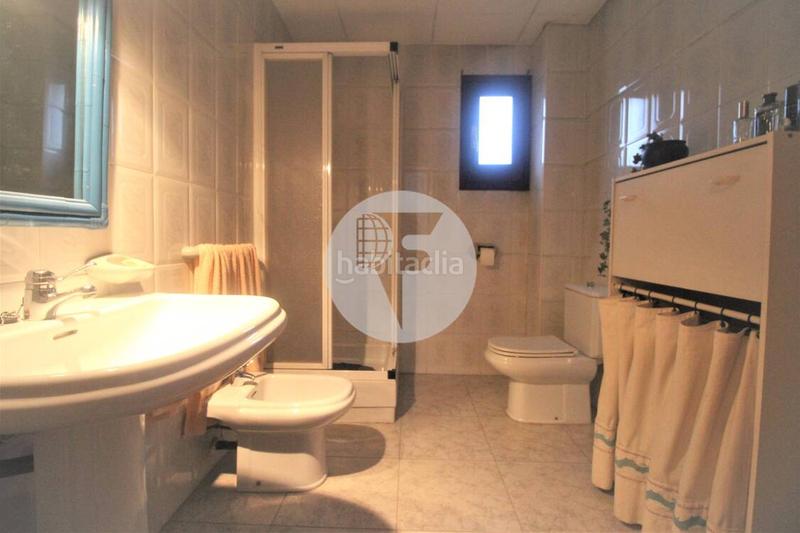 Foto 5147d709-d04b-4fbe-b7b4-87929da2f914. Casa adossada amb calefacció aparcament a Sant Celoni