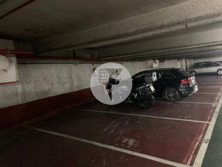 Car parking in St. Pere - Sta. Caterina - El Born