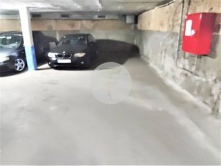 Parking coche en Estació de França