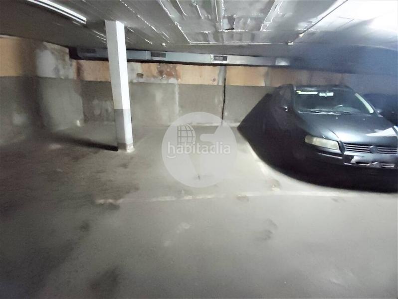 Foto e1eefac5-5fdd-497c-9946-d6733f4a6e08. Autoparkplatz in Estació de França Mollet del Vallès