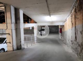 Aparcament cotxe a Estació de França. Plaza de aparcamiento en venta en mollet del vallès. parking en