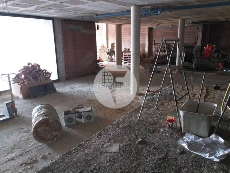 Foto a4384ebf-1736-4cc0-b136-513d667bc8b1. Rent business premise in Font Verda Granollers
