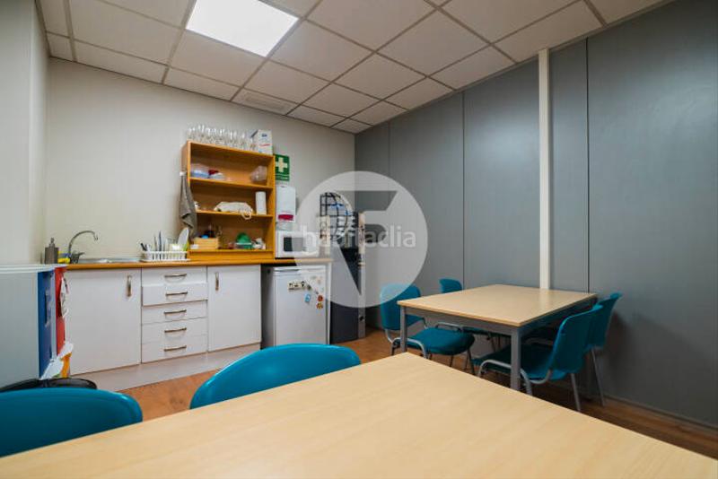 Foto 5b7ea3bb-2f94-450f-ab85-2baa3431b09a. Rent business premise in Dreta de l´Eixample Barcelona