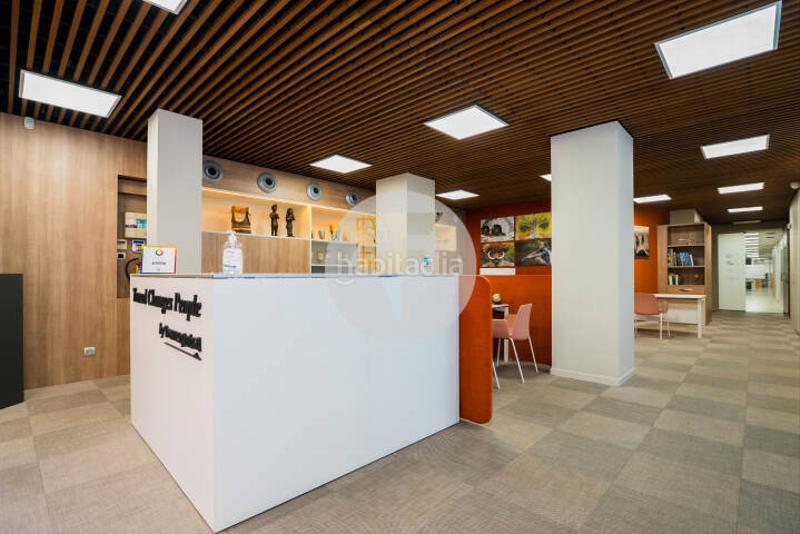 Foto 8c4cc150-6786-4272-bd6e-3c7b71a60f5a. Rent business premise in Dreta de l´Eixample Barcelona