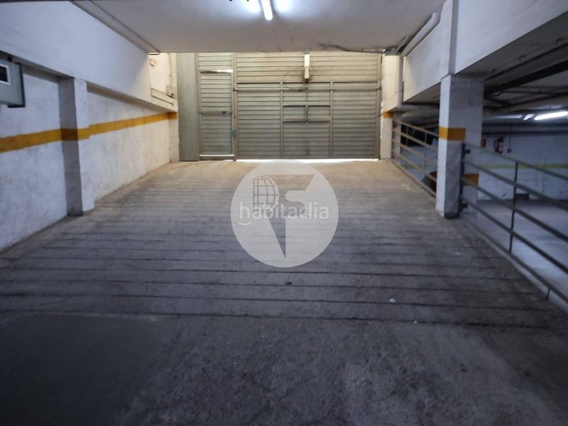 Foto 270d2dba-cf66-4ff2-a507-8c59371a3a33. Parking coche plaza de aparcamiento en venta en el pasaje andalucia de les franqueses del valles. en Franqueses del Vallès (Les)