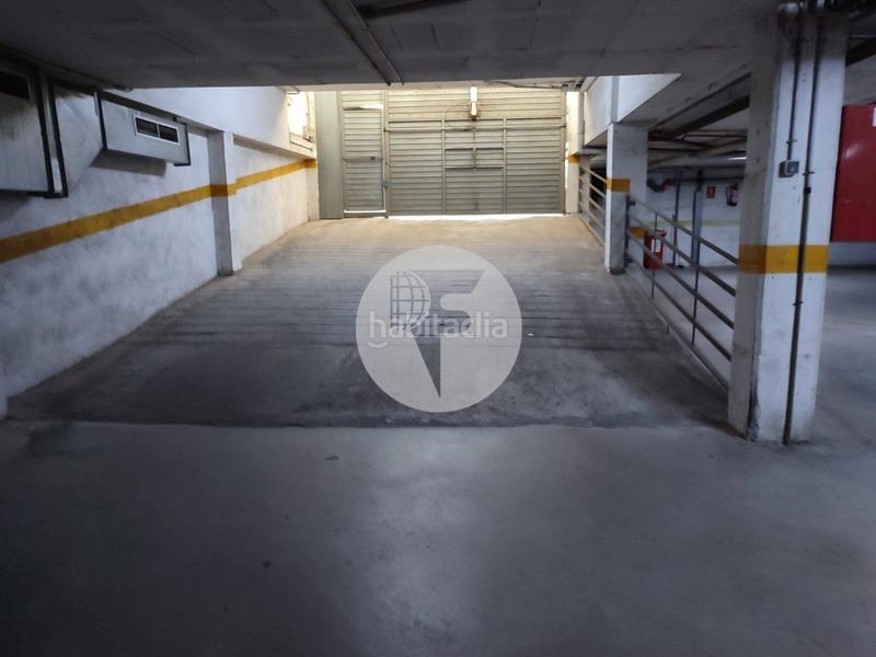 Foto bce518cf-a6ab-4eda-9cea-cd568a9c4c2e. Parking coche plaza de aparcamiento en venta en el pasaje andalucia de les franqueses del valles. en Franqueses del Vallès (Les)