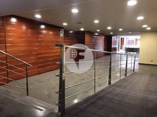 Location Local commercial dans Putget - Farr. Espectacular local comercial situado en el distrito de sarriasan