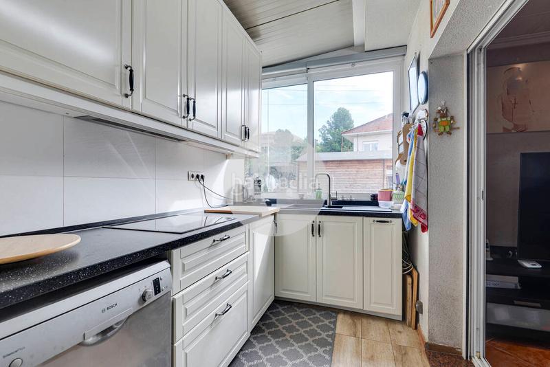 Foto 4657f862-4615-436c-8a42-dce8ca3475d9. Haus mit heizung parking pool in Can Palet de Vista Alegre Terrassa