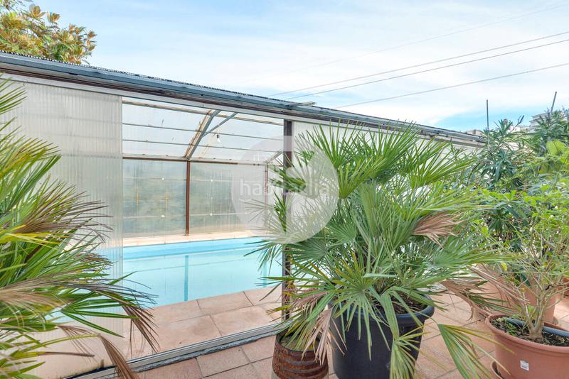 Foto 4e7427ec-3714-4056-a9ad-9cfee09532d2. Haus mit heizung parking pool in Can Palet de Vista Alegre Terrassa