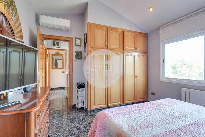 Foto 59c95cf2-344f-4ef5-90e0-2defbb6c8c0e. Haus mit heizung parking pool in Can Palet de Vista Alegre Terrassa