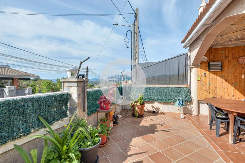 Foto 905670ce-4ada-48f1-ae41-dbfdfe307fd6. Haus mit heizung parking pool in Can Palet de Vista Alegre Terrassa