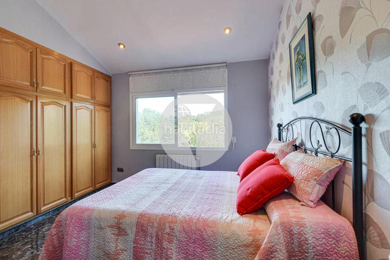 Foto b41c0d3f-944c-47b9-8019-0f3b64d039a7. Haus mit heizung parking pool in Can Palet de Vista Alegre Terrassa