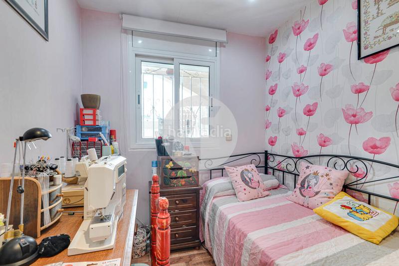 Foto d337ebd5-0fbb-4752-9cd9-d5d6f5670557. Haus mit heizung parking pool in Can Palet de Vista Alegre Terrassa