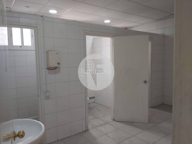 Foto b4d38fd2-01bb-48c1-8d7f-453e304d6317. Location bâtiment à usage industriel dans Granvia LH Hospitalet de Llobregat (L´)