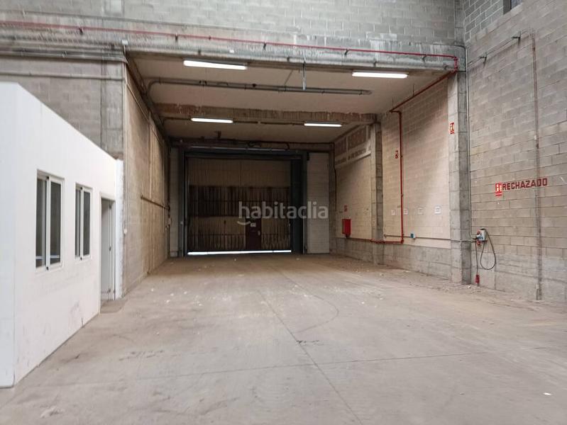 Foto 9502aad9-a9f3-41a6-85bd-d10bc0e1d45b. Miete fabrikhalle in Granvia LH Hospitalet de Llobregat (L´)