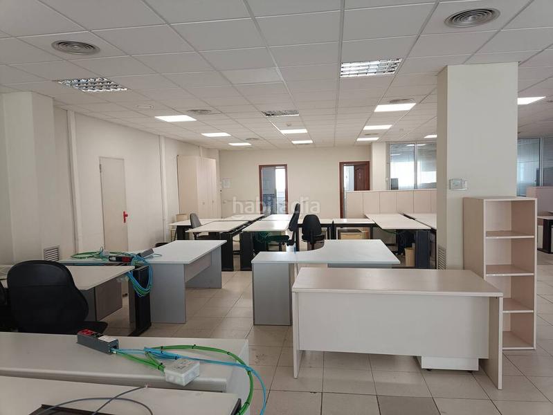 Foto 118323c4-c1ee-41f3-9bf4-470a871d90f8. Rent industrial building in Granvia LH Hospitalet de Llobregat (L´)