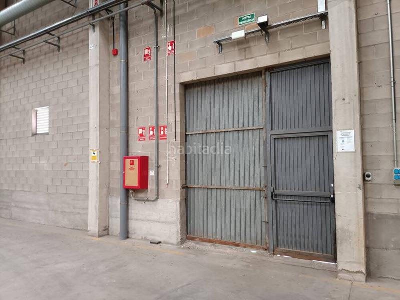 Foto 26e8b14e-7f1e-4d6b-848b-d92f79ebe6df. Rent industrial building in Granvia LH Hospitalet de Llobregat (L´)