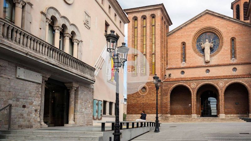 Foto 44d1a5b4-ae68-4811-a1b2-b2f812958dac. Local comercial amb calefacció a Fontsanta-Fatjó Cornellà de Llobregat