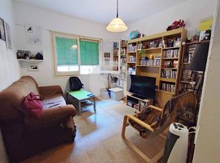 Appartement à Sants-Badal. Se vende piso ideal para inversores en la zona de sants  badal