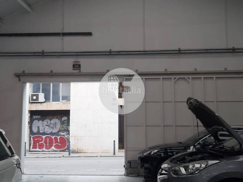 Foto 3b03f201-c9cd-4346-a073-c90372db1182. Fabrikhalle in Sants Barcelona