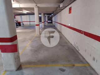 Autoparkplatz in Bigues i Riells del Fai. Plaza de parking de 10 m en bigues i riells