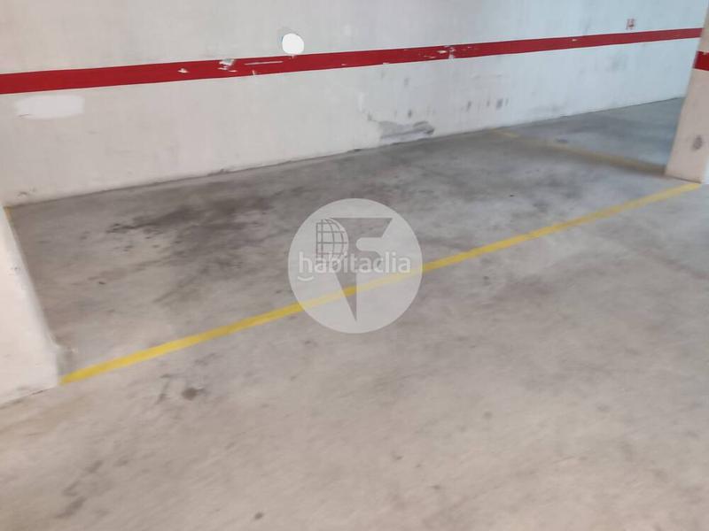 Foto 603bd814-cc7b-4b65-aaad-294c3cd31714. Autoparkplatz in Bigues i Riells del Fai