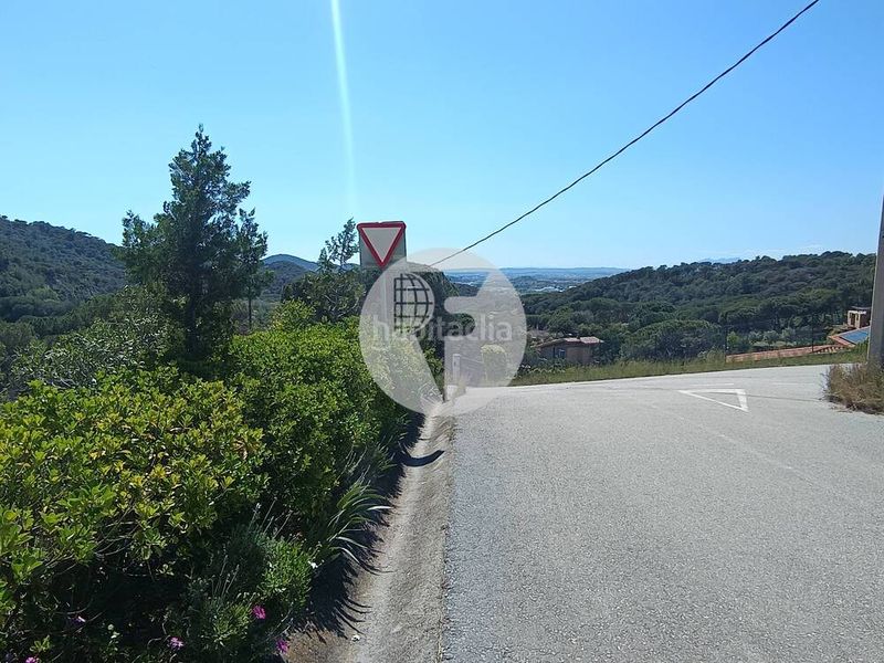 Foto ad21b5b8-4cae-4d03-b7f5-42c84a376f8c. Terreno residenziale in Vilanova del Vallès