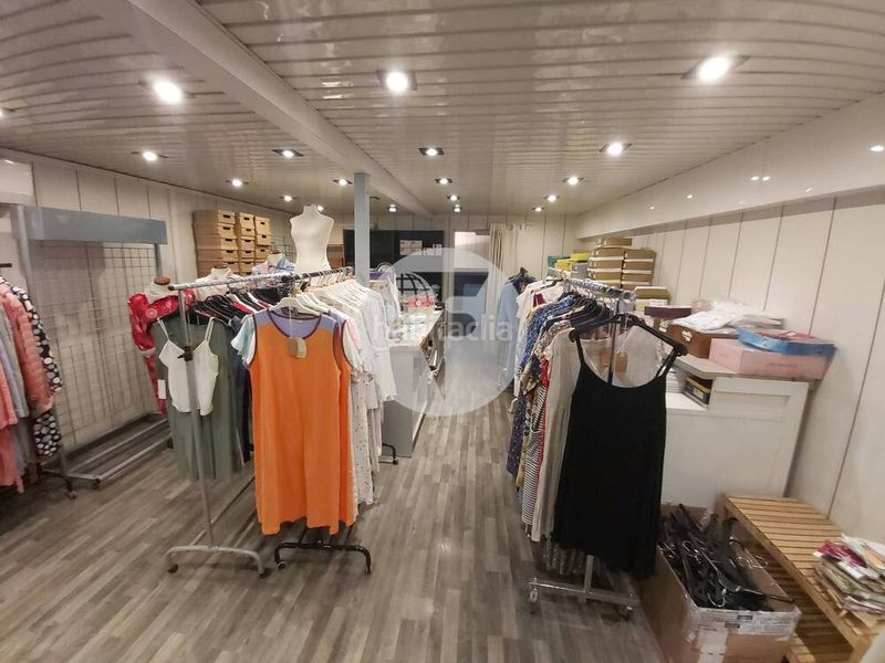 Foto efdd41d6-f653-4602-96ed-c3bb99798d9d. Local comercial a Sant Antoni Barcelona