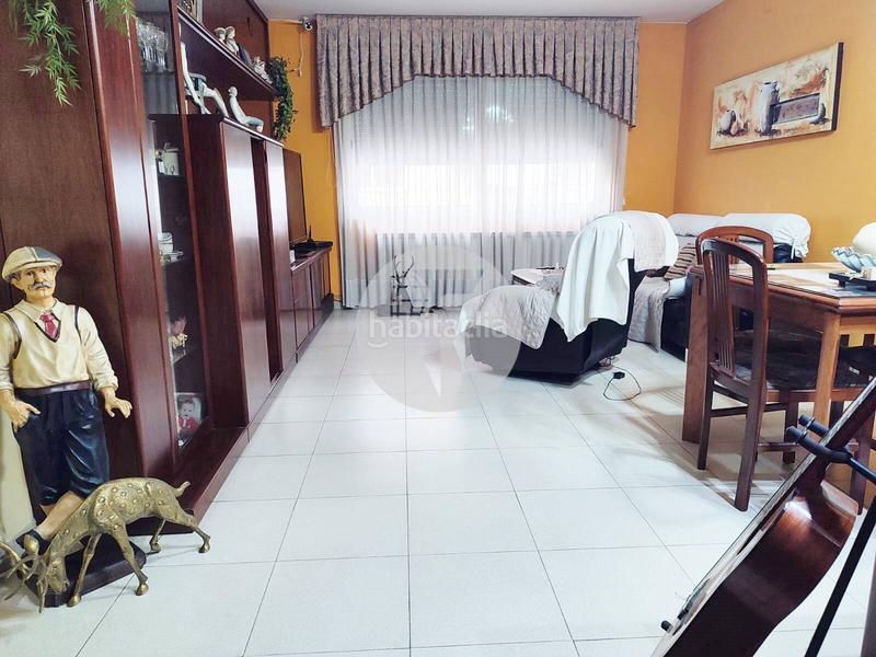 Foto 33097c17-6015-4882-86cc-dfdbcfa871d4. House with heating in Estació de França Mollet del Vallès