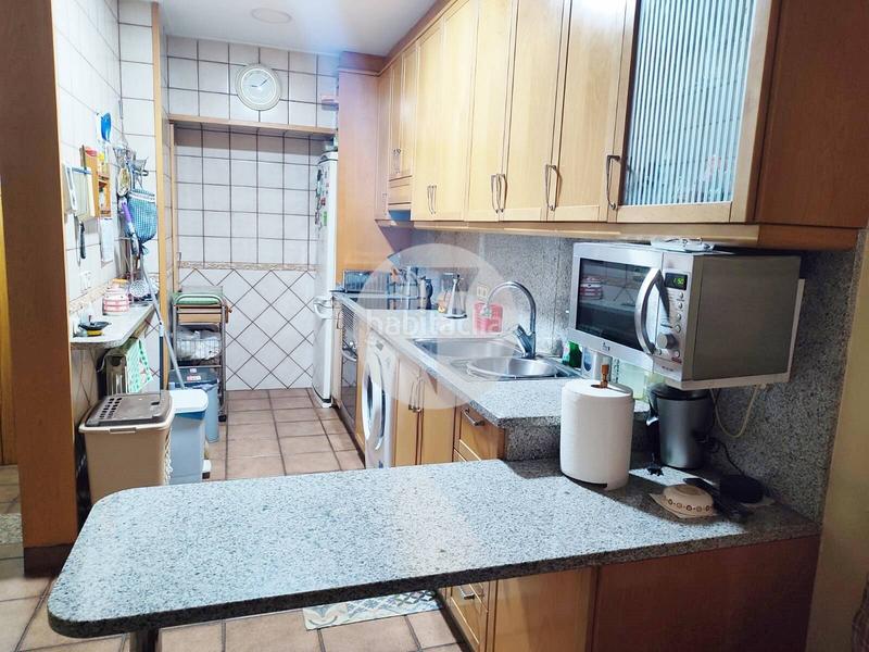 Foto 7f8e94f9-0caa-4b42-8018-d287a9faaba1. House with heating in Estació de França Mollet del Vallès