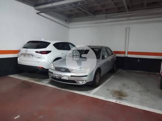 Parking voiture à La Nova Esquerra de l´Eixample. Plaza de parking en venta en el centro de barcelona!