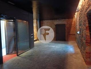 Location Local commercial dans Gtic. Este local comercial de 135 m, distribuido en dos plantas, ofrec