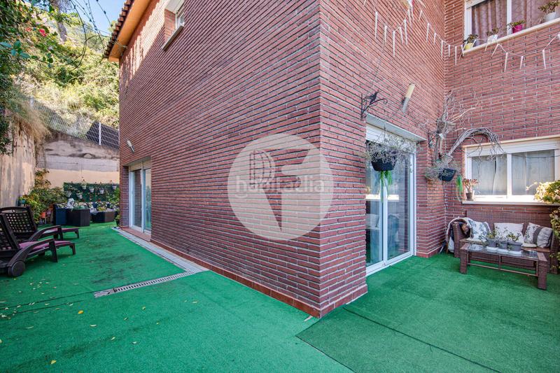 Foto 4dad9e7e-cd01-49c4-9af9-d9bd280b073d. Doppelhaus mit heizung parking in Castellnou-Can Mir-Can Solà Rubí