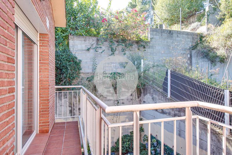 Foto 536ea850-53e3-4900-9fd4-9d74ffc06fdb. Doppelhaus mit heizung parking in Castellnou-Can Mir-Can Solà Rubí