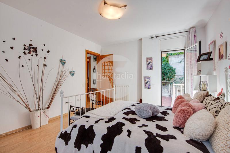 Foto c78d88bd-45e8-4fd2-b8f8-1a6a0866bfd2. Doppelhaus mit heizung parking in Castellnou-Can Mir-Can Solà Rubí