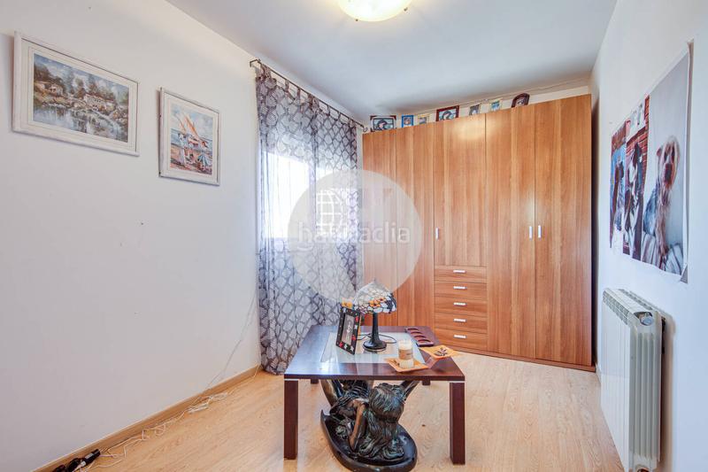 Foto d2807aa9-b022-47e5-ac62-a15126942f51. Doppelhaus mit heizung parking in Castellnou-Can Mir-Can Solà Rubí