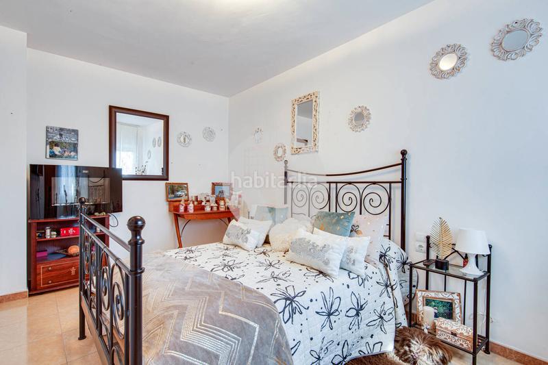 Foto e36ed2b6-98ff-4f41-8d01-029c586b618a. Doppelhaus mit heizung parking in Castellnou-Can Mir-Can Solà Rubí