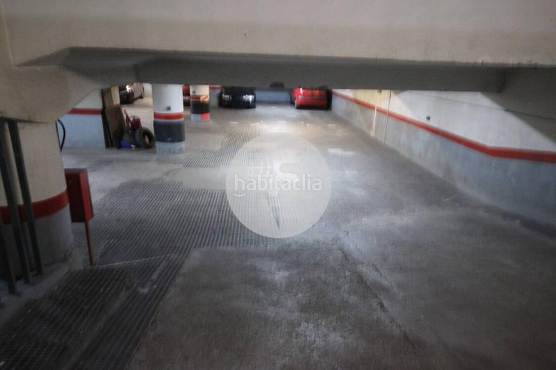 Foto 7d2a52f0-382f-46dc-9f1e-6a7cfe9ebf7c. Posto auto in Sant Antoni Barcelona