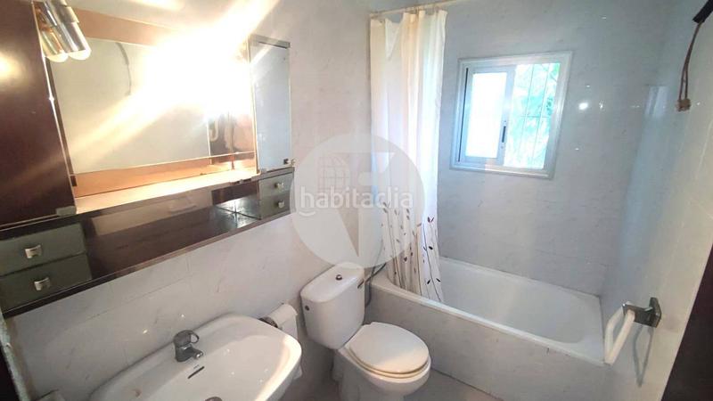 Foto 85bddb75-9b0b-4f92-97b2-bc280f21328e. Casa amb calefacció aparcament a Can Parellada Terrassa