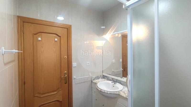 Foto c731066e-1742-4356-89bc-80ecd191af45. Casa amb calefacció aparcament a Can Parellada Terrassa